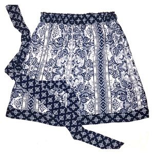 Francesca’s Patterned Skirt